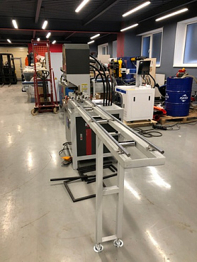 Гидравлический пресс для угловой резки металлического профиля KPC-18NC