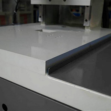 Гидравлический пресс для угловой резки металлического профиля KPC-18NC