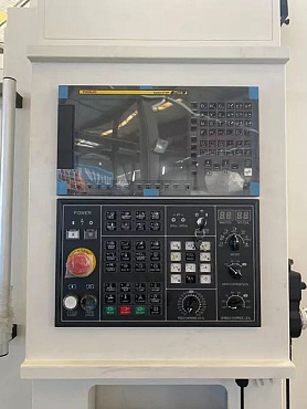 Фрезерный обрабатывающий центр 4-осевой KMT KVL850B