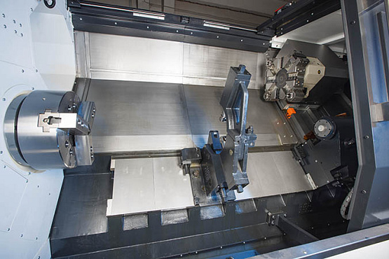 Токарный станок с наклонной станиной KTL 65/1000