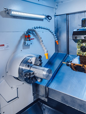 Токарно-фрезерный центр с наклонной станиной KTL 52M/500