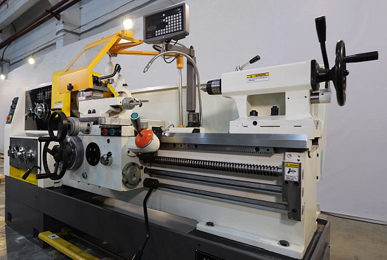 Токарно-винторезный станок KMT KY50B/1000 (CY6250B)