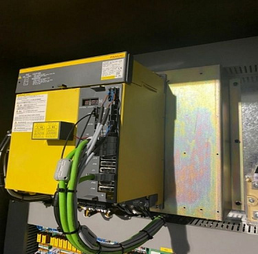 Вертикальный обрабатывающий центр KVL 1260A (VMC1060B)