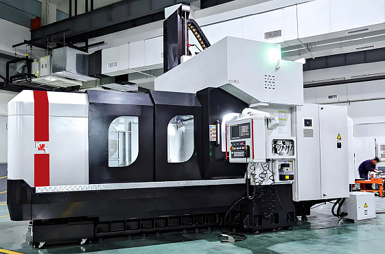 Портальный фрезерный центр VM-4018 A